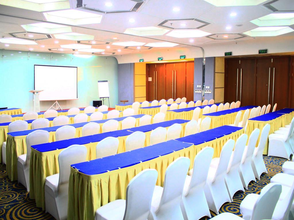 Holiday Inn Express Tianjin Binhai Ngoại thất bức ảnh