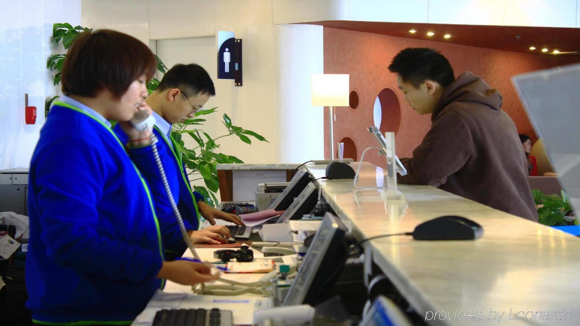 Holiday Inn Express Tianjin Binhai Ngoại thất bức ảnh